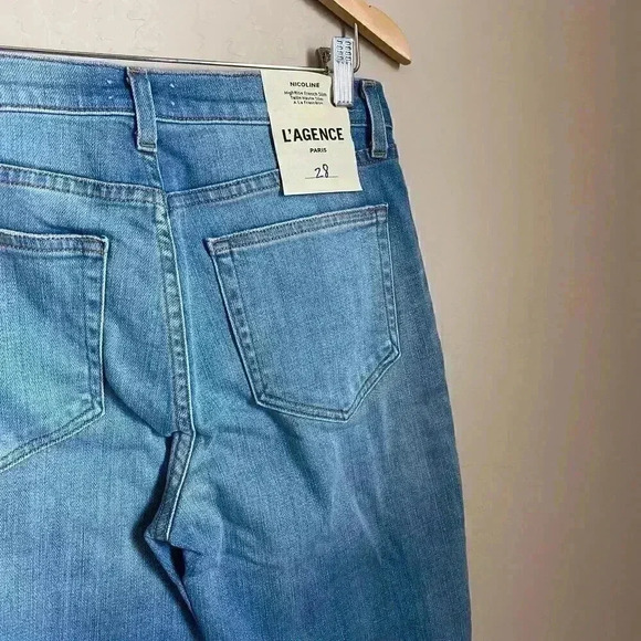 L'AGENCE Nicoline Cropped High-Rise Slim-leg Jeans - Picture 8 of 12